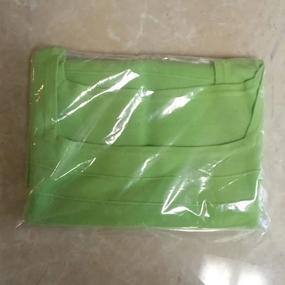 Lightweight Knit Green Sleeveless Top - Size: M - Picture 8 of 8